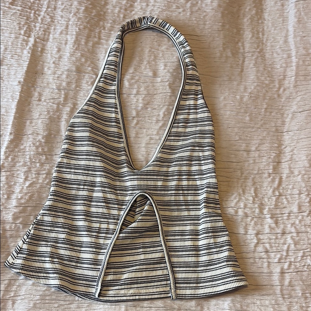 SHEIN White and Gray Sleeveless Cut Out Tank Top